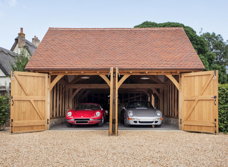 Single storey oak frame