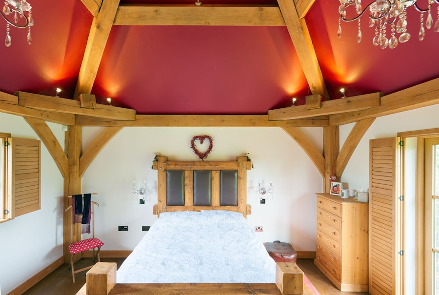 1207 5997 Oakwrights Photo Mark Welsh