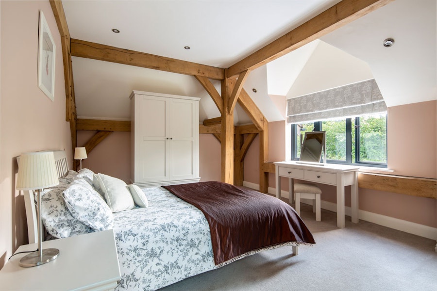 1794 0221 b Oakwrights Guildford Photographer