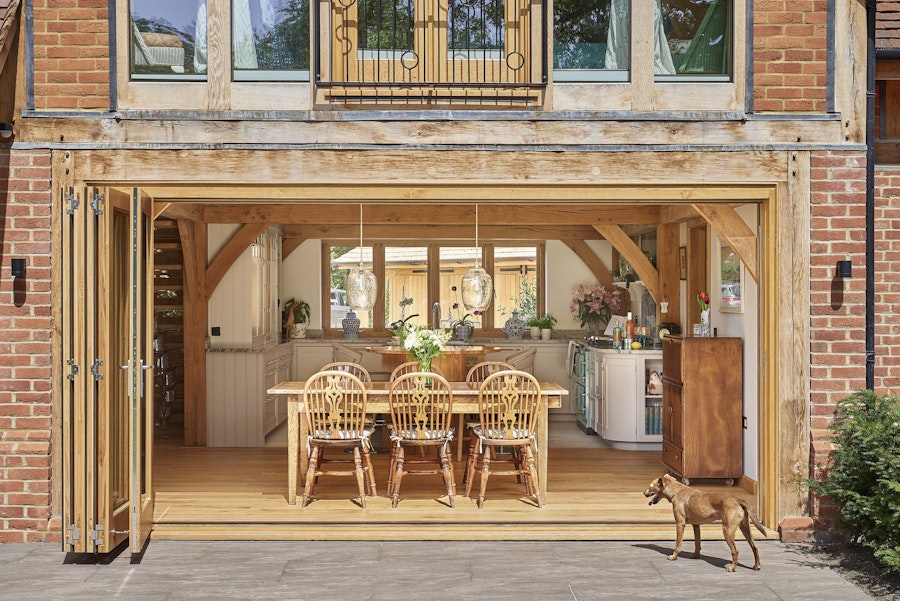 1819 026 b Oakwrights Richard Kiely Gallery